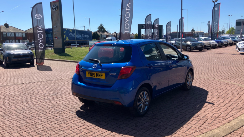 Toyota Yaris 1.33 VVT-i Icon 5dr Petrol Hatchback